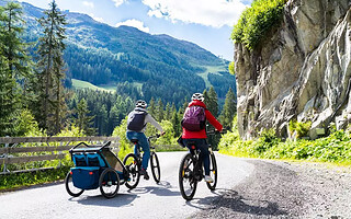 Partir à vélo en famille : nos astuces et conseils