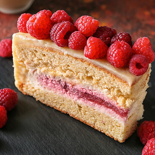Bûche légère aux fruits rouges