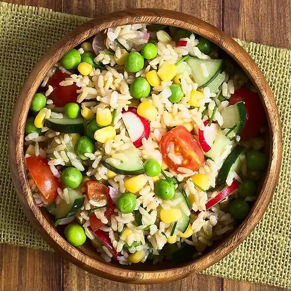 20 idées de salades complètes à préparer d’avance !