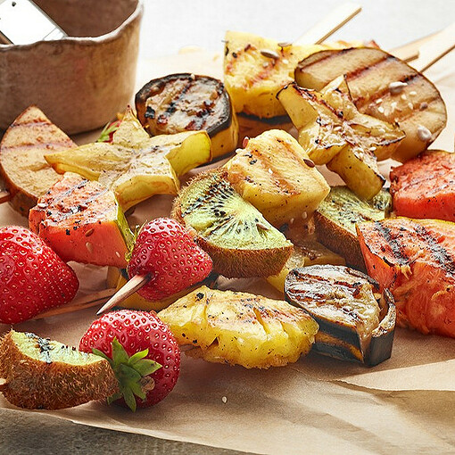 Testez ces recettes de fruits au barbecue pour les plus gourmands