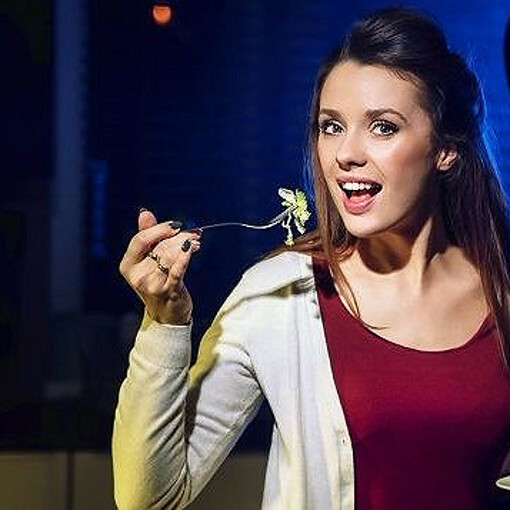 Faut-il dîner tôt pour rester mince ?