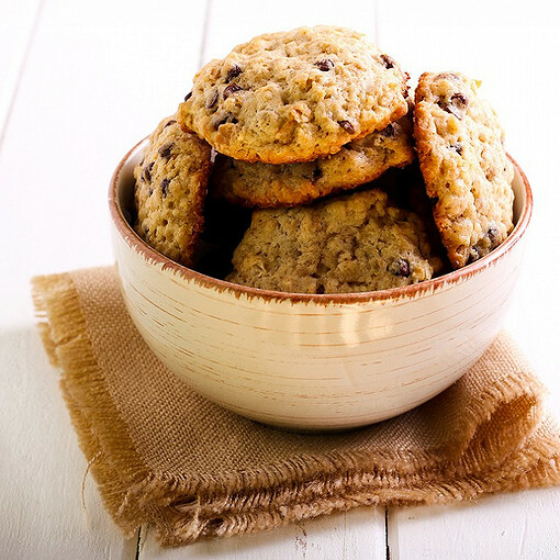 Envie de se faire plaisir sans excès ? Voici notre recette de cookies à la banane sans sucre !